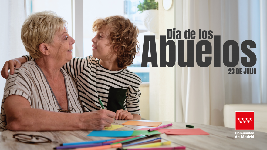 Texto Alternativo: La Comunidad de Madrid conmemora el Día de los Abuelos junto a medio centenar de mayores y sus nietos