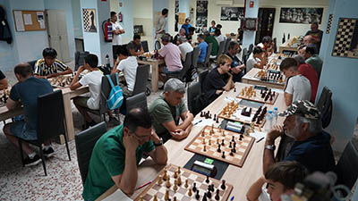 Texto Alternativo: Éxito de participación en el XIII Torneo IRT A.D. Ajedrez Móstoles