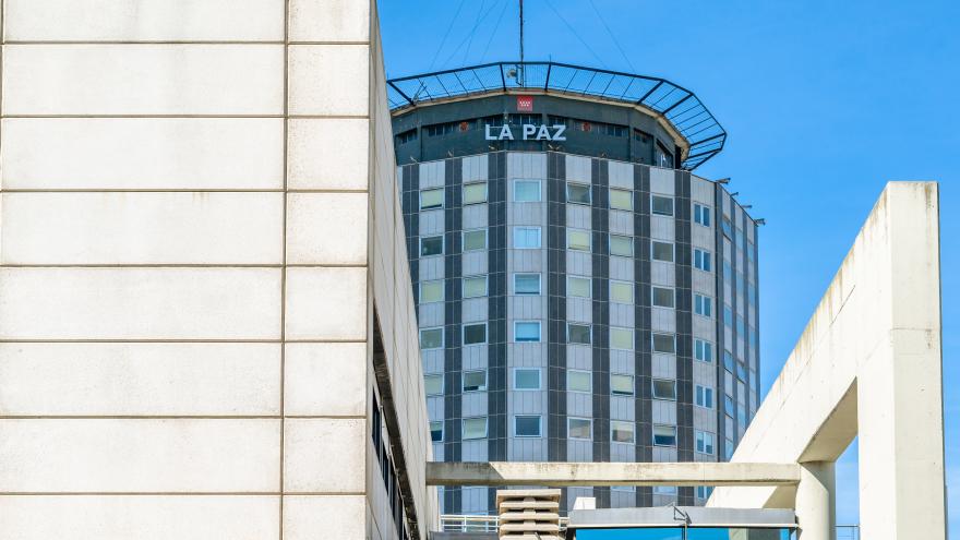 Texto Alternativo: El Hospital público Universitario La Paz de la Comunidad de Madrid celebra su 60º aniversario consolidado como referente sanitario internacional
