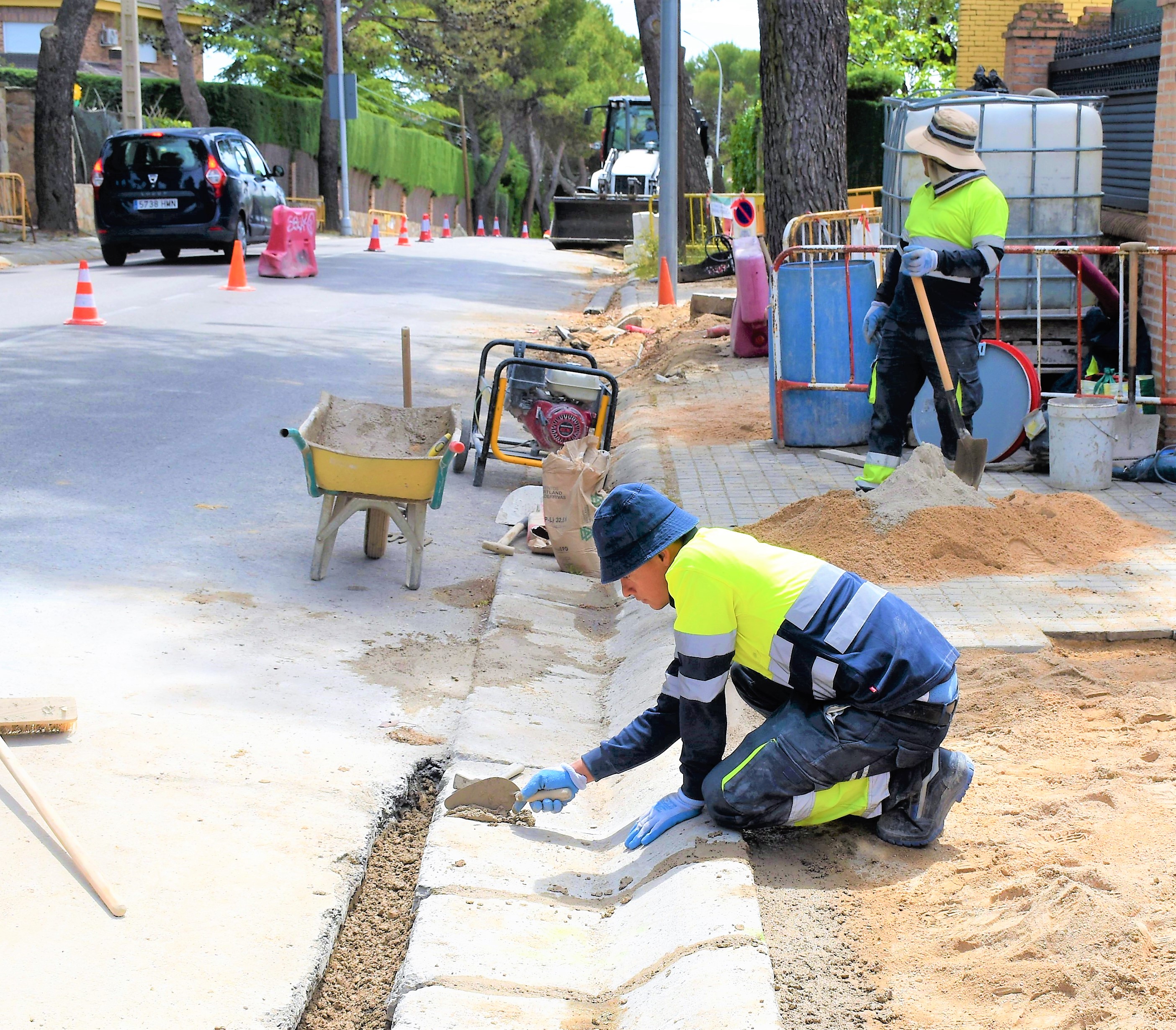 Texto Alternativo: Relación de trabajos de pavimentación, mejora de la accesibilidad, saneamiento y señalización en calles y aceras en el mes de junio