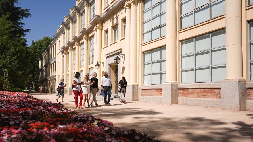 Texto Alternativo: La Comunidad de Madrid destina 3 millones de euros a la rehabilitación del Jardín de Arnedo y la Estufa Grande de la Finca de Vista Alegre en Carabanchel