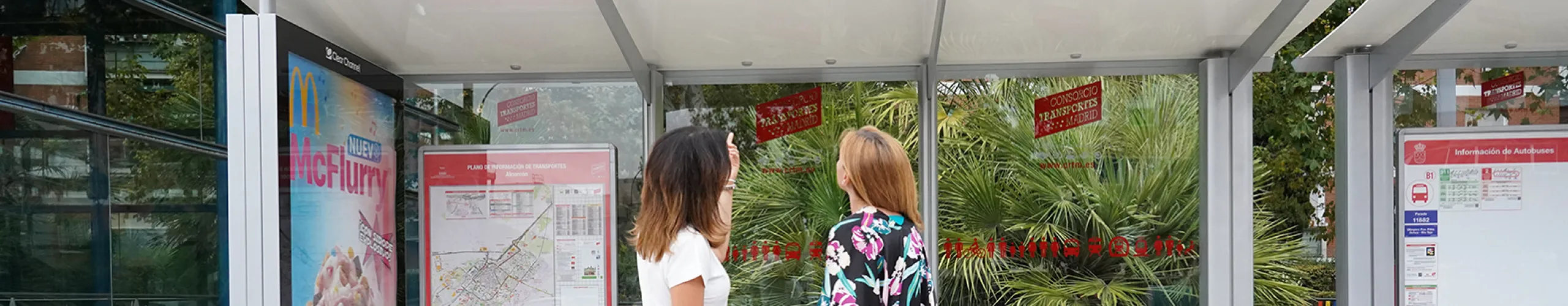 Texto Alternativo: Alcorcón continúa avanzando en la mejora de la movilidad con la nueva parada de autobús de Puerta del Sur con la calle Olímpico Fernández Ochoa