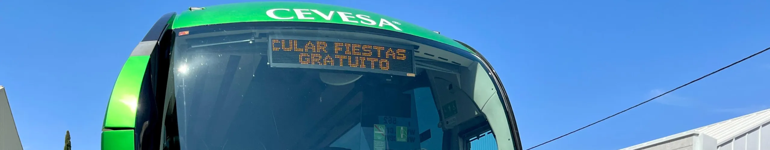 Texto Alternativo: Movilidad pone a disposición de la ciudadanía el ‘Circular Fiestas’: un autobús totalmente gratuito y con paradas a demanda durante todos los días de las Fiestas Patronales
