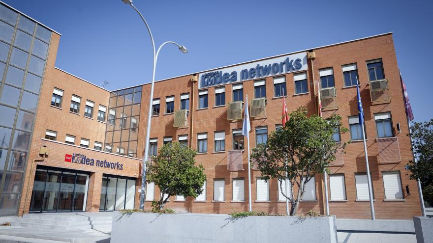 Texto Alternativo: La Comunidad de Madrid participa en un estudio que revela que se paga más por mostrar anuncios online a mujeres