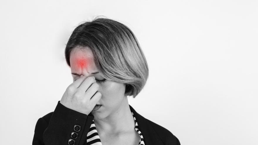 Texto Alternativo: El Hospital público de La Princesa conciencia sobre lo incapacitante que puede ser la migraña en el día mundial de esta patología