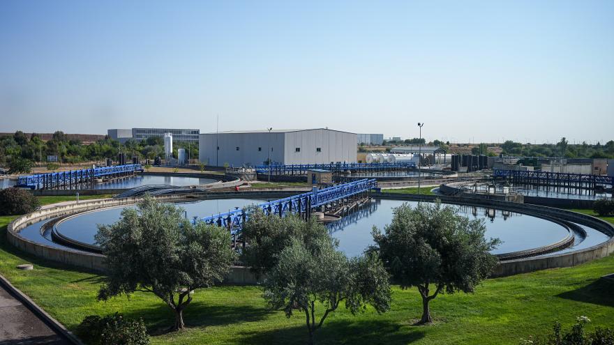Texto Alternativo: Díaz Ayuso anuncia una inversión de 3.200 millones para mejorar y garantizar el abastecimiento de agua a más de ocho millones de madrileños en 2035