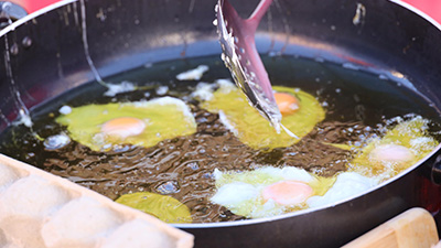 Texto Alternativo: Más de 13.000 huevos fritos con bacon se repartirán en los desayunos populares de las fiestas de Móstoles