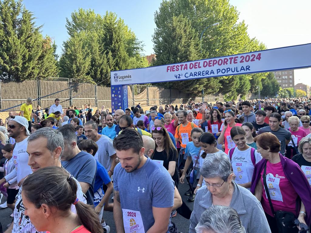 Texto Alternativo: Más de 8.000 personas disfrutaron de la XLII Carrera Popular y de una veintena de disciplinas en la Fiesta del Deporte de Leganés