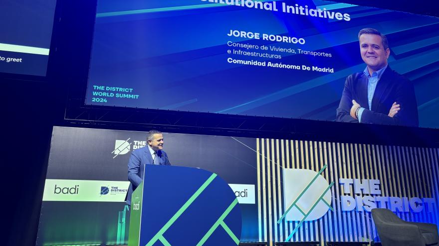 Texto Alternativo: La Comunidad de Madrid el Gobierno de la Comunidad de Madrid presenta sus políticas de vivienda en The District 2024, el mayor evento europeo enfocado al sector inmobiliario
