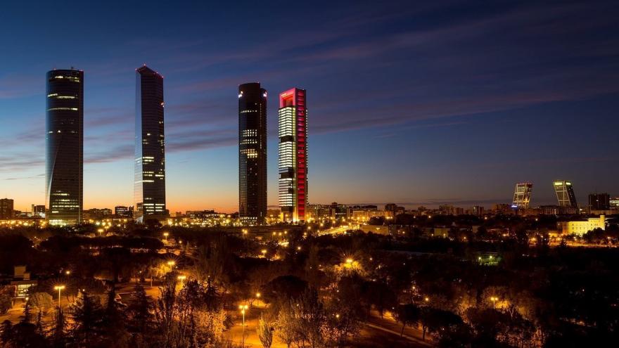 Texto Alternativo: La Comunidad de Madrid lidera la creación de empleo en España con 108.459 nuevos trabajadores el último año