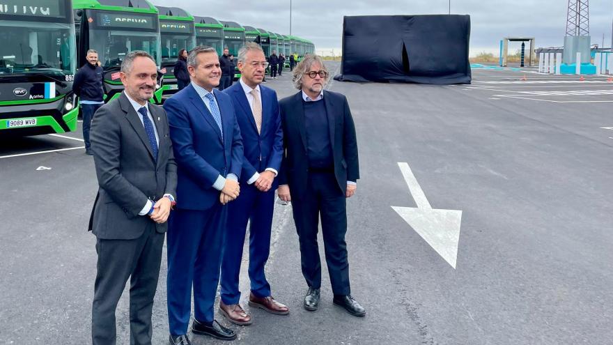 Texto Alternativo: La Comunidad de Madrid supera el 50% de autobuses interurbanos que usan energías limpias