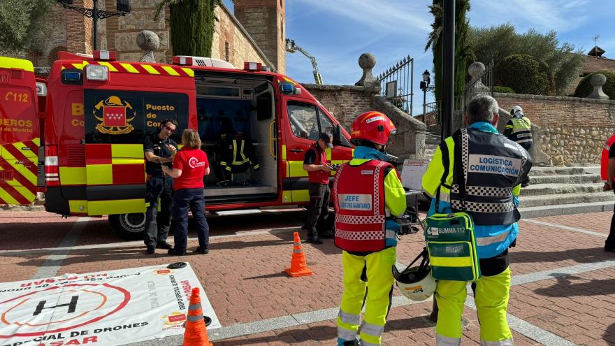 Texto Alternativo: El SUMMA 112 de la Comunidad de Madrid participa en un simulacro de incendio de bienes culturales
