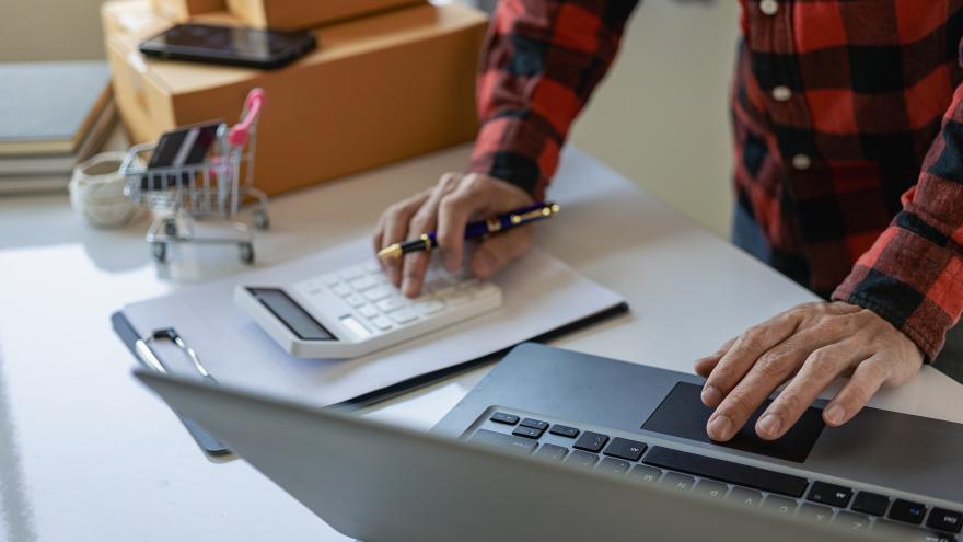 Texto Alternativo: La Comunidad de Madrid invierte más de 30 millones en ayudas para empresas emergentes innovadoras y pymes