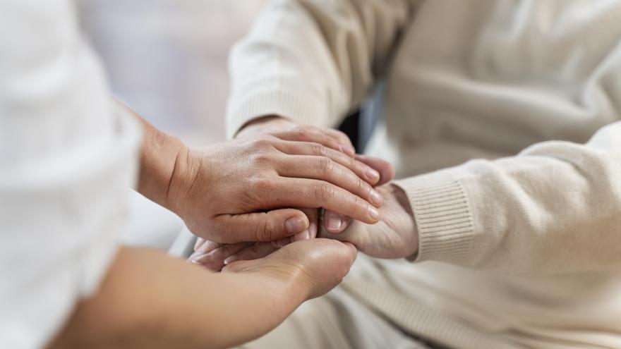 Texto Alternativo: El Hospital público de La Princesa conmemora el Día Mundial de los Cuidados Paliativos con acciones informativas