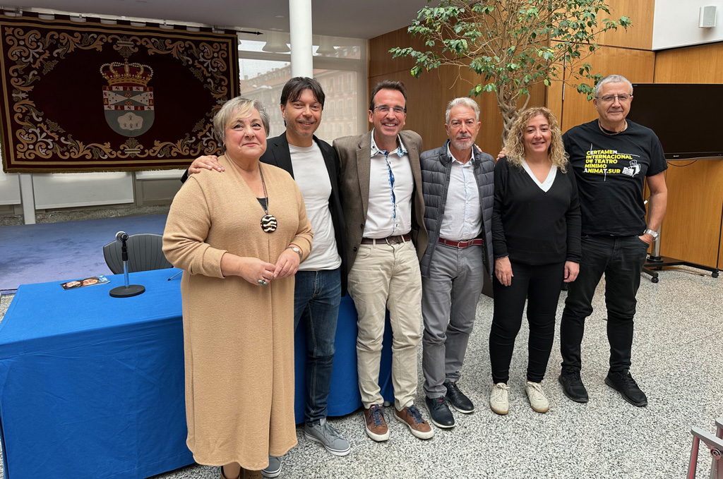 Texto Alternativo: Se presenta la Gala del XVII Certamen Internacional de Teatro Mínimo AnimaT.sur&nbsp;