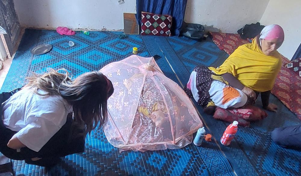 Texto Alternativo: El Ayuntamiento de Leganés trata a niños con discapacidad en su última comisión en los campamentos de refugiados saharauis
