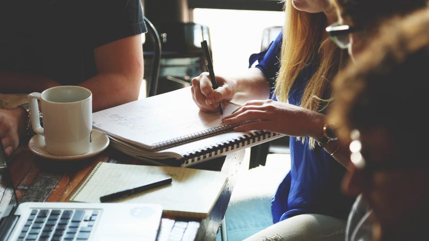 Texto Alternativo: La Comunidad de Madrid abre el plazo para presentar candidaturas a los Premios Solución Digital Startup