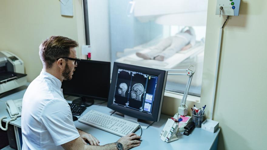 Texto Alternativo: El Servicio de Radiodiagnóstico del Hospital público de La Princesa, elegido como el mejor del año por la Sociedad Española de Radiología