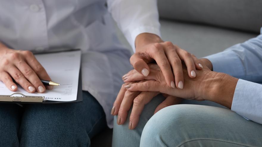 Texto Alternativo: La Comunidad de Madrid invierte en la atención de personas con discapacidad intelectual en un centro ocupacional de Leganés