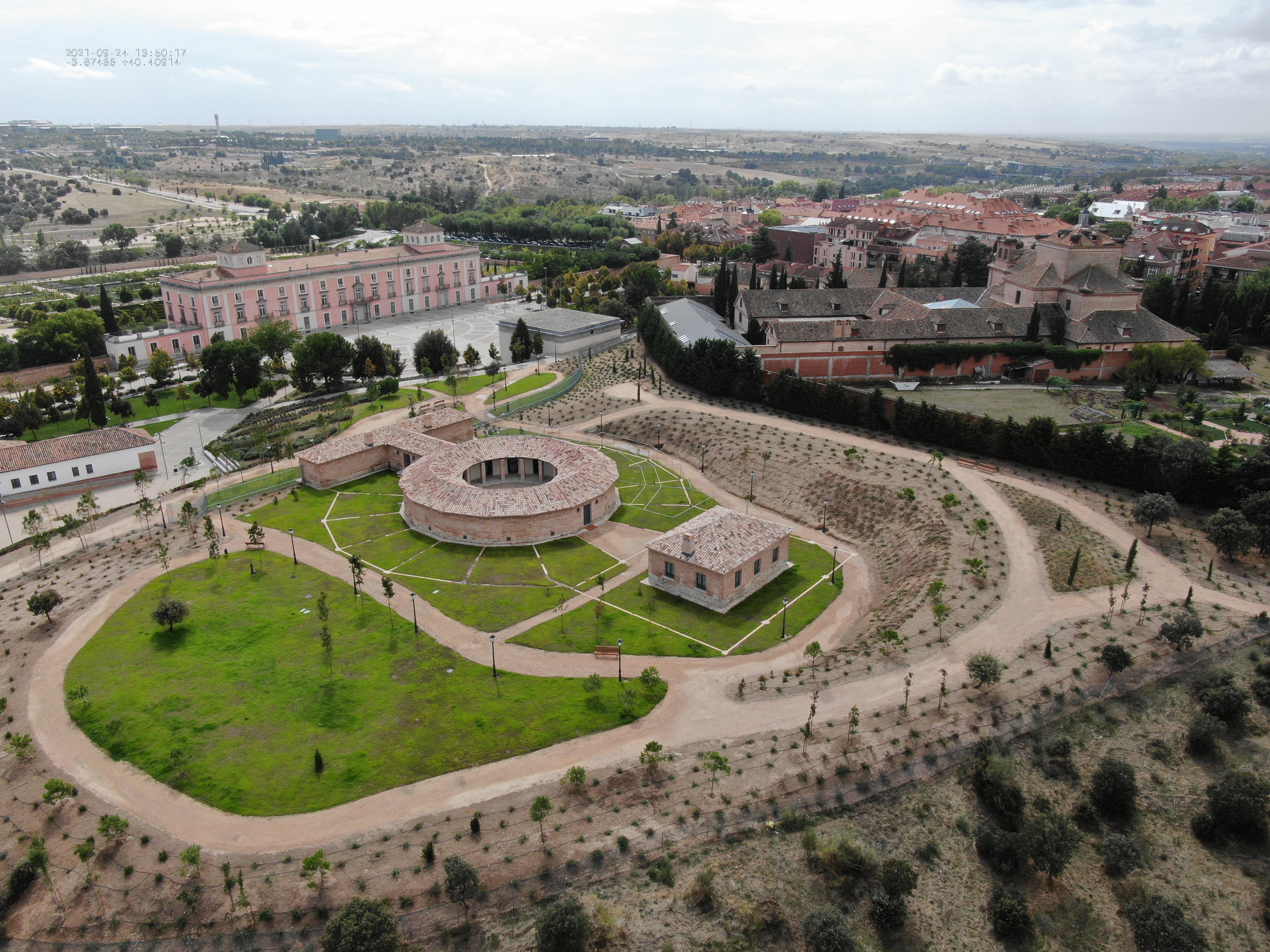 Texto Alternativo: La Casa de Aves ofrece en las próximas semanas varias actividades destinadas a un público familiar