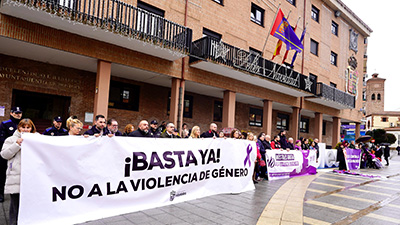 Texto Alternativo: El alcalde asiste a la inauguración del “Jardín de las mariposas” y a la lectura del manifiesto por el 25-N