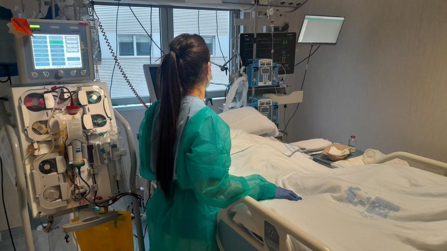 Texto Alternativo: El Hospital público del Henares recibe un premio de sostenibilidad por su proyecto de 'UCI Sostenible'