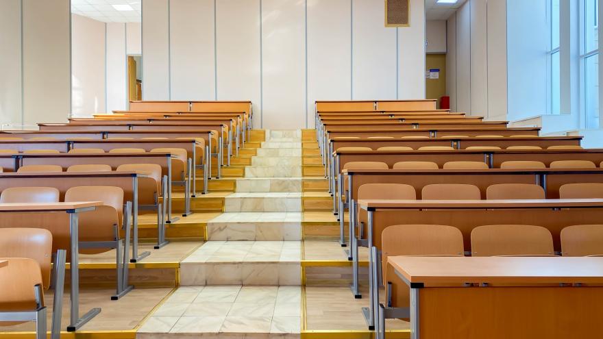 Texto Alternativo: La Comunidad de Madrid invierte más de 21 millones en las universidades públicas para compensar la bajada de tasas