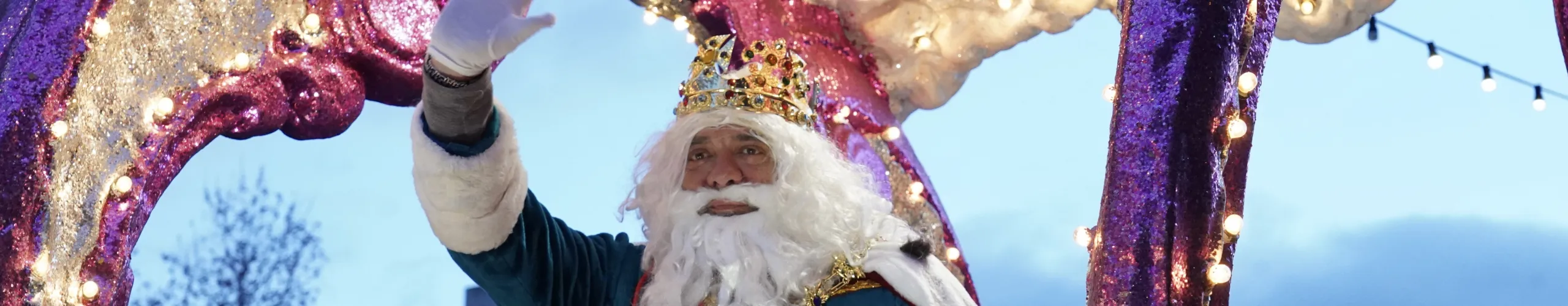 Texto Alternativo: Los Reyes Magos llegarán a Alcorcón acompañados por los servicios públicos de la ciudad, con los que recorrerán los diferentes barrios del municipio
