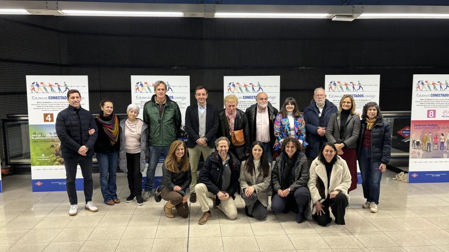 Texto Alternativo: La Comunidad de Madrid colabora un año más en la campaña solidaria de Metro Conectados contigo en apoyo a doce entidades sociales