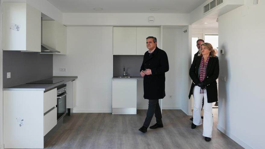 Texto Alternativo: La Comunidad de Madrid supera la cifra de las 2.000 viviendas de alquiler a precio asequible entregadas en 2024 con el Plan Vive