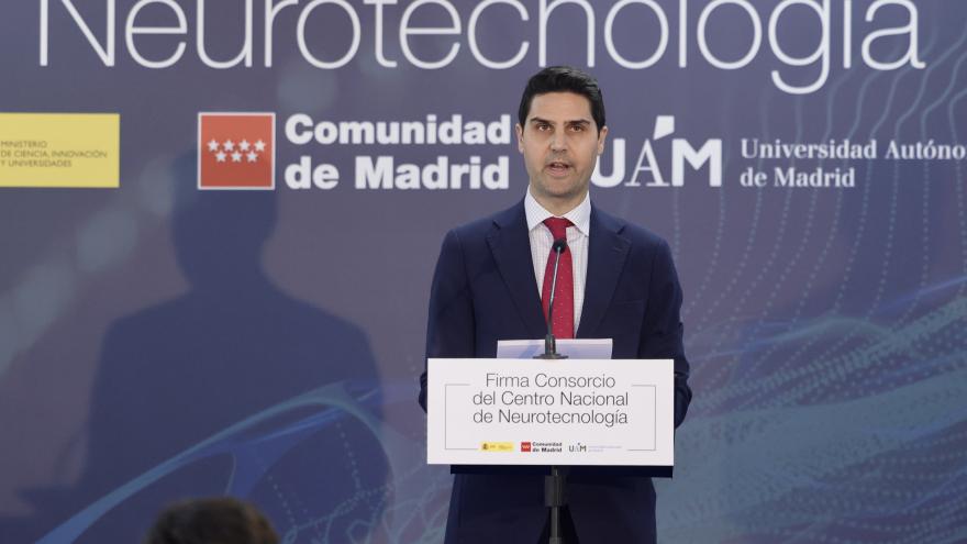 Texto Alternativo: La Comunidad de Madrid firma el convenio para la creación del Consorcio Centro Nacional de Neurotecnología