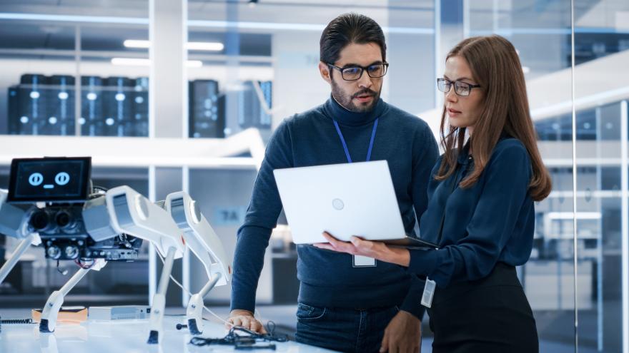 Texto Alternativo: La Comunidad de Madrid lidera la afiliación en el sector de la alta tecnología concentrando el 37,4% del total nacional