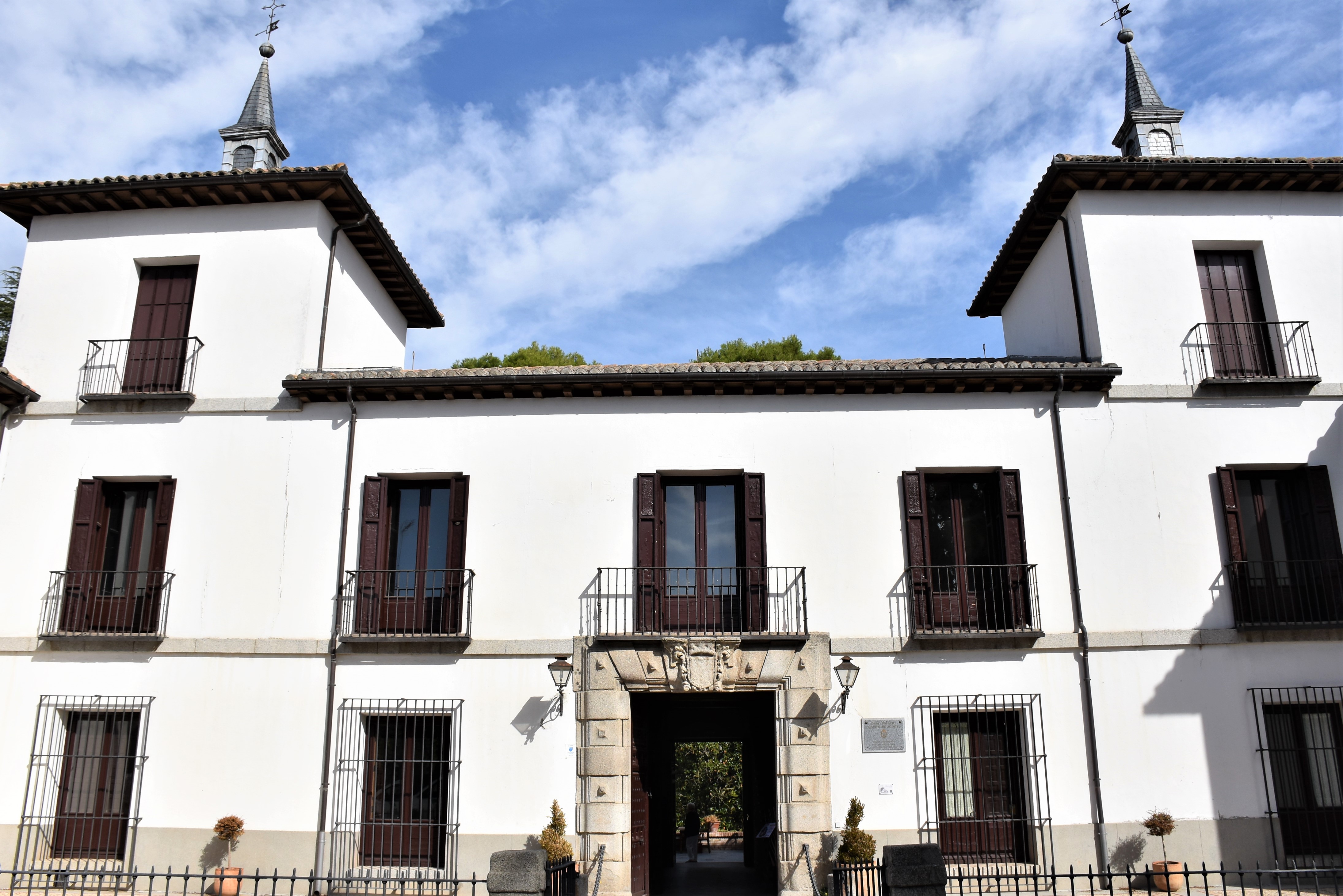 Texto Alternativo: El Ayuntamiento de Villaviciosa aprueba las condiciones para la autorización demanial en parte de la Casa Palacio Manuel Godoy