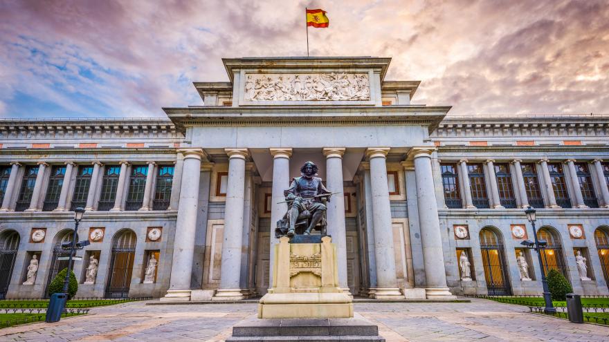 Texto Alternativo: La Comunidad el Gobierno de la Comunidad presenta VisitMadrid.es, una nueva web de promoción turística online destinada a viajeros nacionales e internacionales