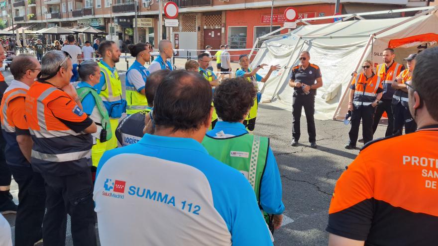 Texto Alternativo: La Comunidad despliega un dispositivo sanitario en los Encierros Blancos de San Sebastián de los Reyes con un hospital de campaña y 20 profesionales del SUMMA 112