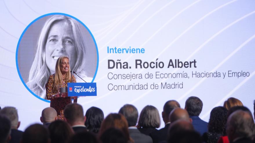 Texto Alternativo: La Comunidad de Madrid reconoce las mejores prácticas de nueve empresas de la región en la I Gala de los Premios Excelentes