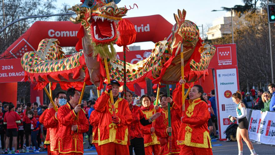Texto Alternativo: La Comunidad de Madrid patrocina la Carrera de la Primavera para dar la bienvenida al Año Nuevo Chino