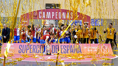 Texto Alternativo: Móstoles se vuelca con la Supercopa de España de fútbol sala femenino