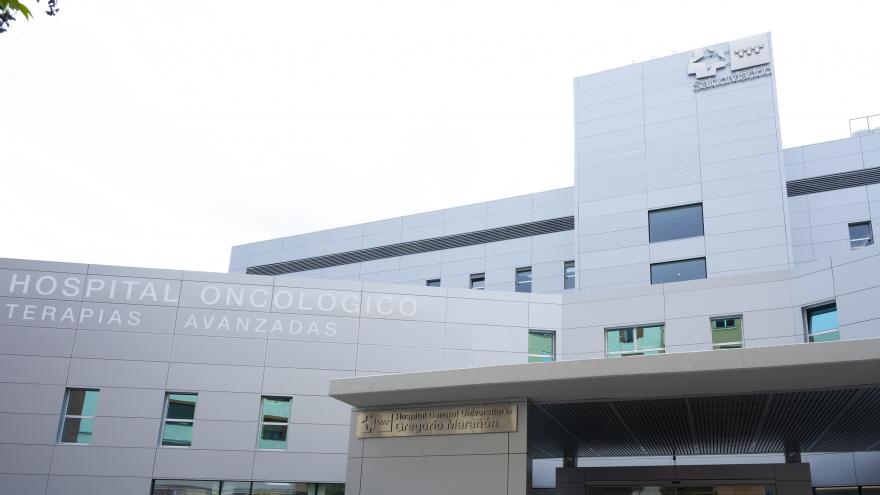 Texto Alternativo: El Hospital público Gregorio Marañón, premiado por la Asociación Española contra el Cáncer por su apoyo a la labor de los voluntarios