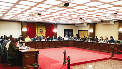 Texto Alternativo: El pleno de Móstoles aprueba una modificación de crédito que se destinará al Plan Estratégico de Actuaciones en Centros Educativos de Móstoles