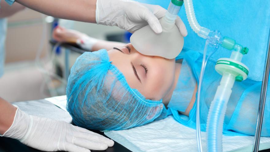 Texto Alternativo: Un profesional del Hospital público de La Princesa, entre los 10 mejores anestesistas españoles