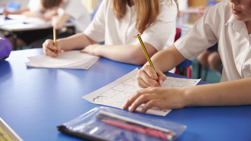Texto Alternativo: La Comunidad de Madrid abre del 12 al 26 de marzo el periodo de escolarización para el próximo curso 2025/26