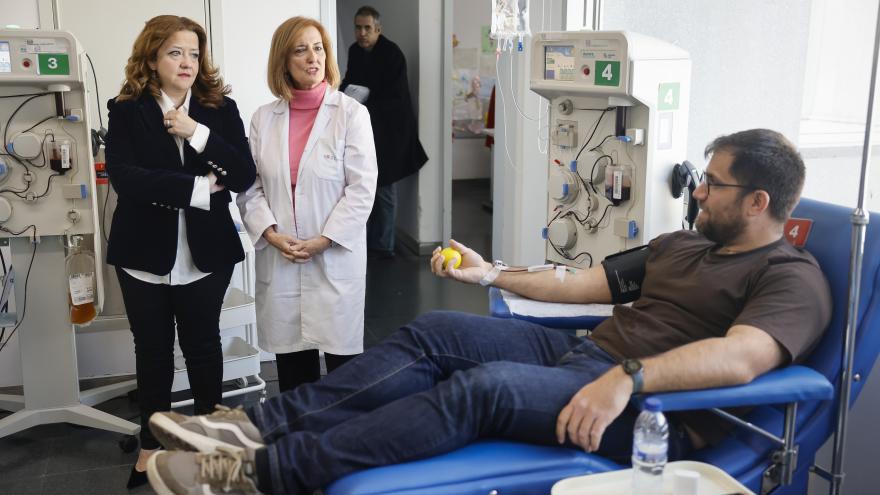 Texto Alternativo: La Comunidad de Madrid anima a donar sangre para alcanzar un nivel óptimo de las reservas, que se encuentran al 45%