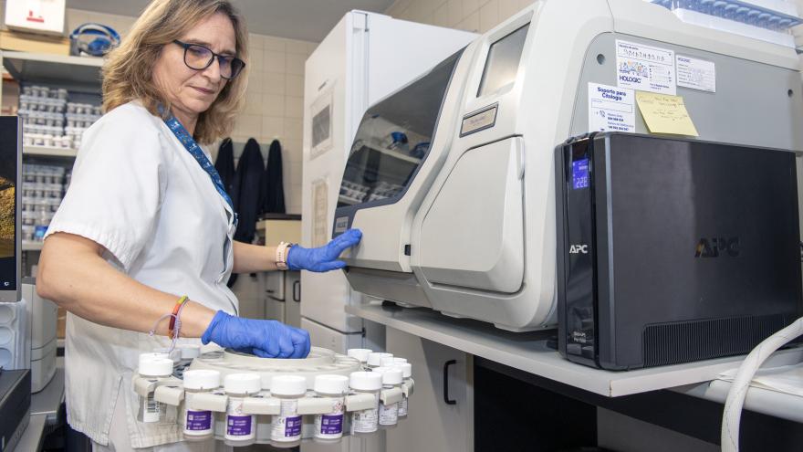 Texto Alternativo: El Hospital público de Getafe recibe una acreditación de calidad por el cribado de cáncer de cuello de útero
