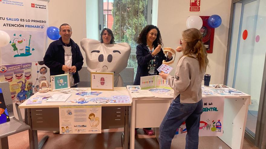 Texto Alternativo: Atención Primaria celebra con actividades de concienciación el Día Mundial de la Salud Bucodental
