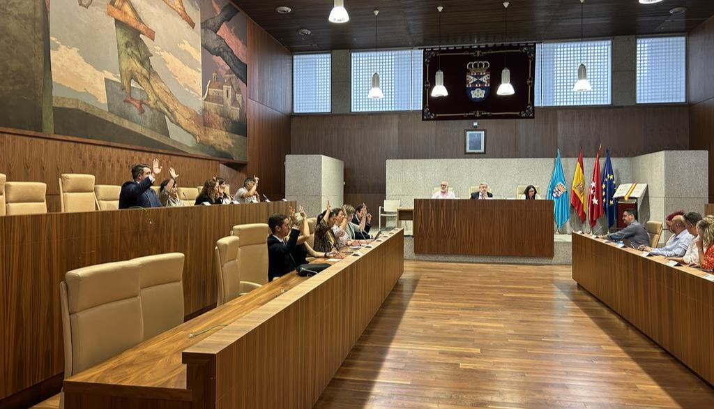 Texto Alternativo: El Pleno aprueba incrementar en 650.000 euros la subvención del Club Baloncesto Leganés y del Voleibol Leganés para garantizar su viabilidad en Primera
