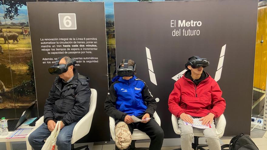 Texto Alternativo: La Comunidad de Madrid encuesta a usuarios de la L6 de Metro sobre alternativas de transporte por las obras de automatización
