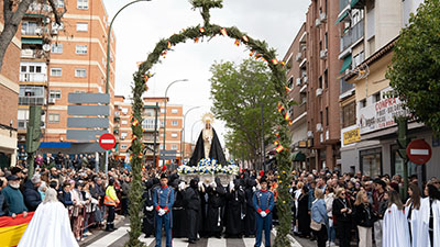 Texto Alternativo: Miles de mostoleños vivieron con fervor y devoción la Semana Santa en el municipio
