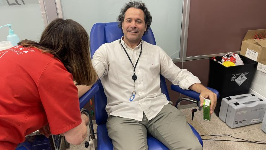 Texto Alternativo: Cerca de 100 personas donan sangre en el 'maratón' de primavera del Hospital público Infanta Cristina
