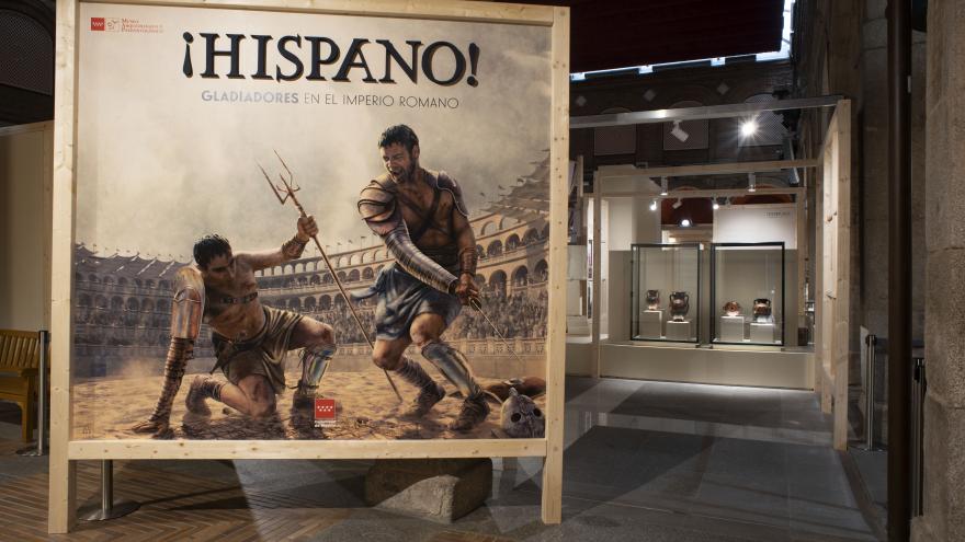 Texto Alternativo: La Comunidad de Madrid el Gobierno de la Comunidad presenta una recreación de combates de gladiadores en el Museo Arqueológico y Paleontológico de Alcalá de Henares